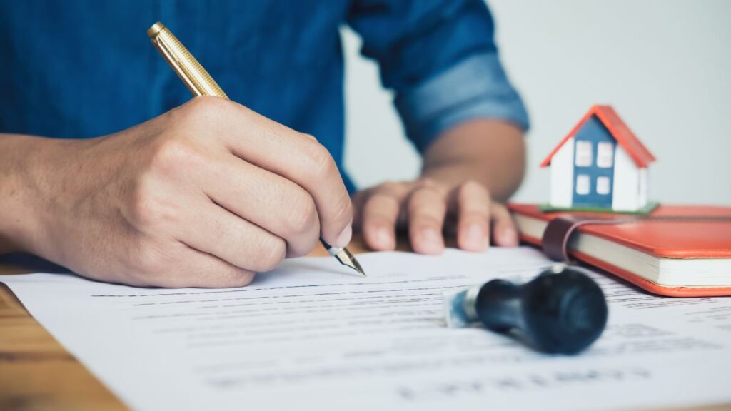 A side-by-side comparison of legal documents for a will and a trust, with a gavel and pen on a desk.